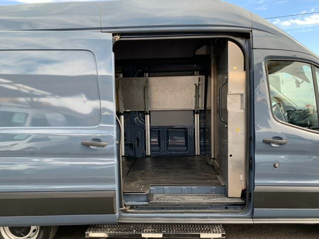 2019 Ford Transit Van T-250 148" EL Hi Rf 9000 GVWR Sliding RH Dr - 22657690 - 32