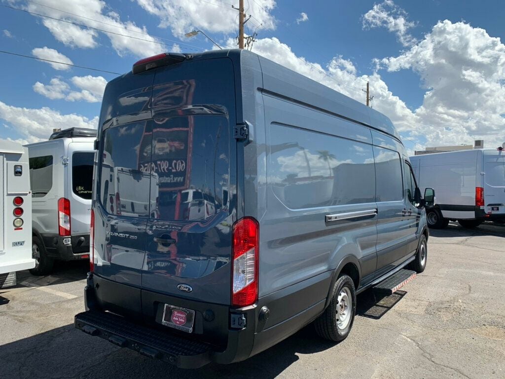 2019 Ford Transit Van photo 23