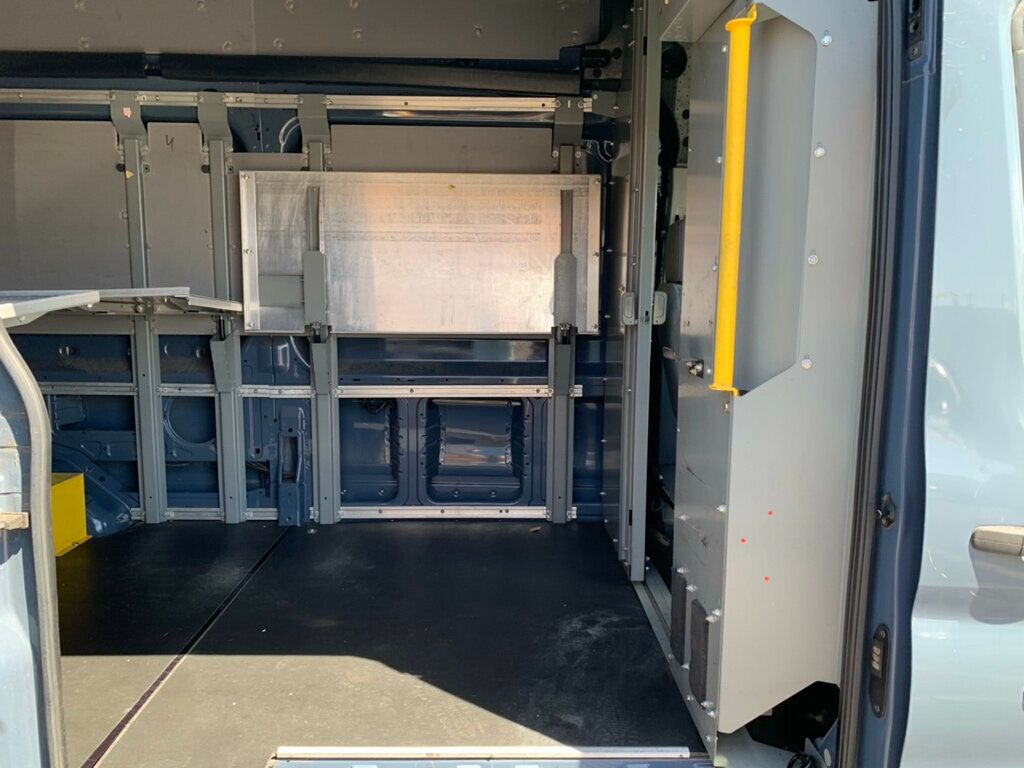 2019 Ford Transit Van photo 4