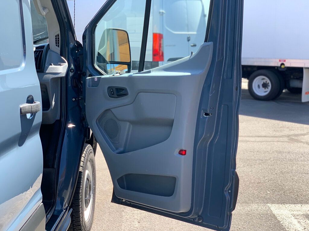 2019 Ford Transit Van photo 30