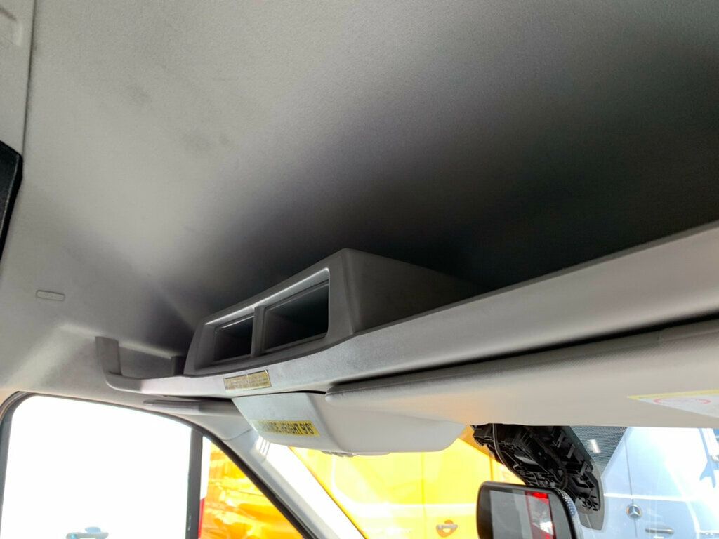 2019 Ford Transit Van photo 34