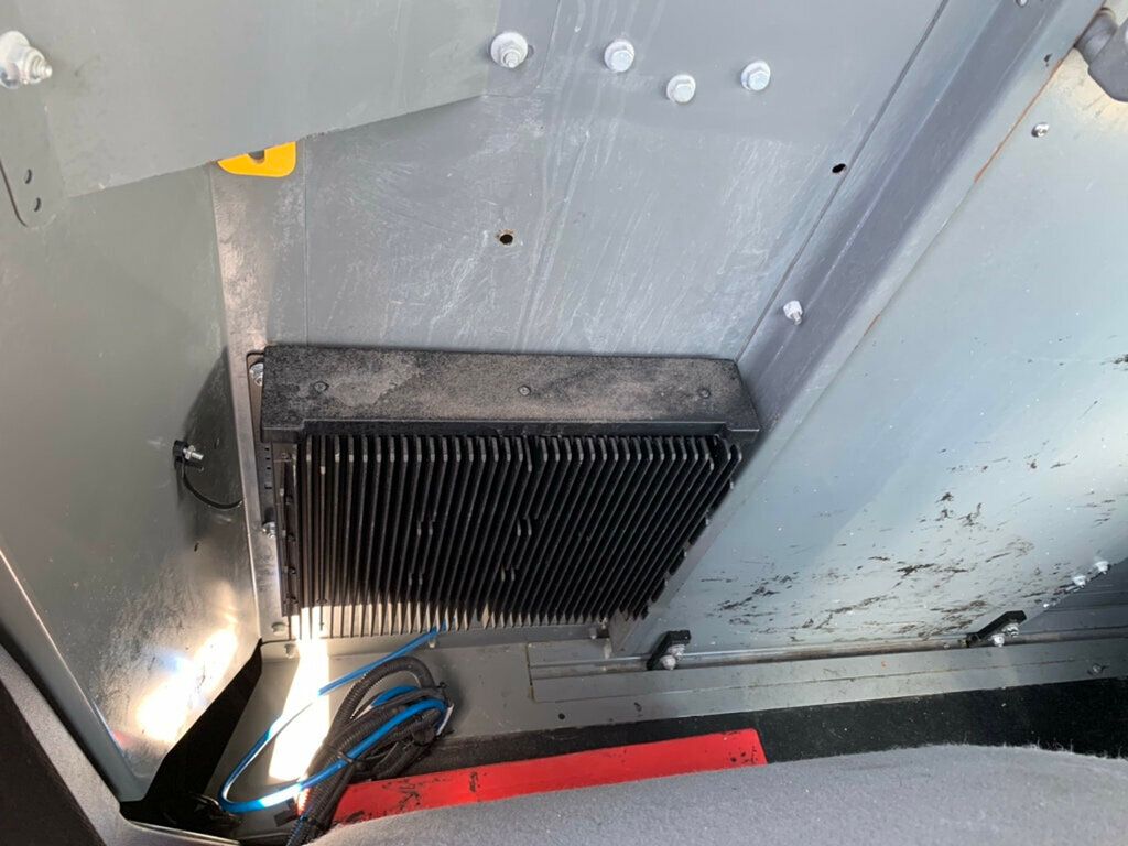 2019 Ford Transit Van T-250 148" EL Hi Rf 9000 GVWR Sliding RH Dr - 23015971 - 31