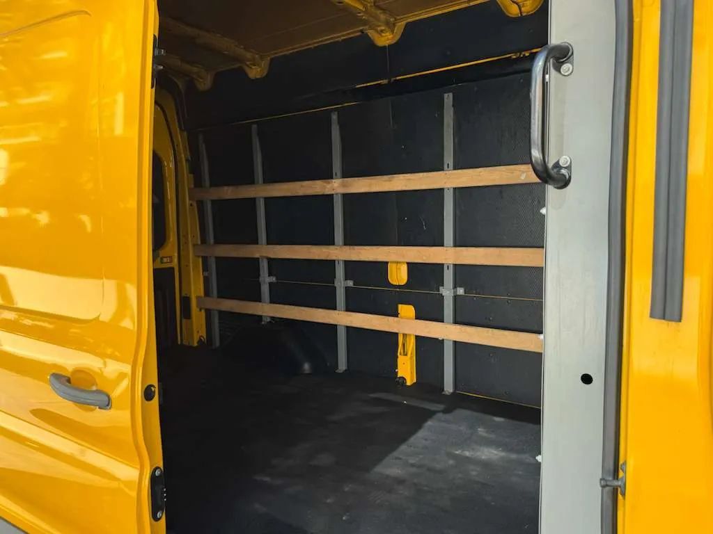 2019 Ford Transit Van T-250 148" Hi Rf 9000 GVWR Sliding RH Dr - 22977594 - 4