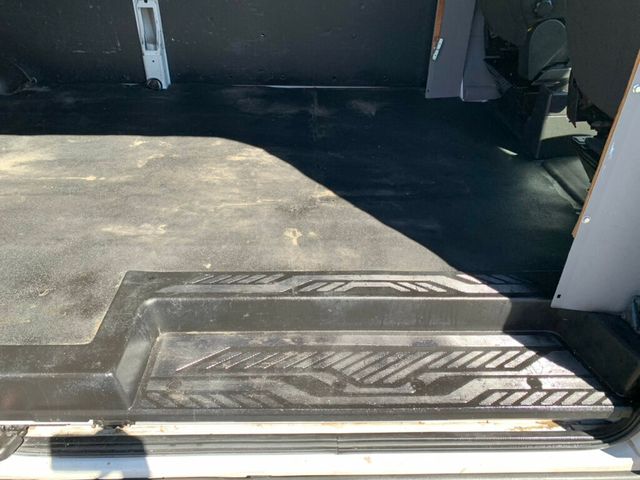 2019 Ford Transit Van T-250 148" Med Rf 9000 GVWR Sliding RH Dr - 23004944 - 16