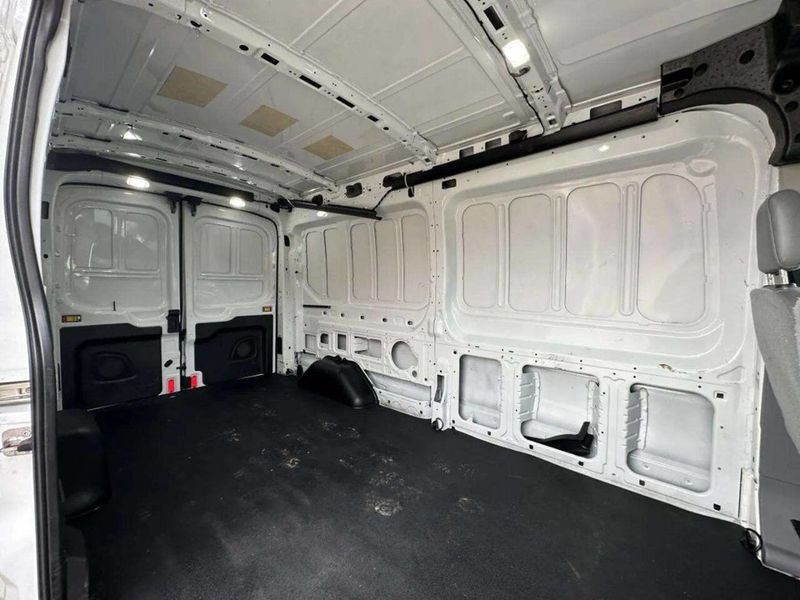 2019 Ford Transit Van T-250 148" Med Rf 9000 GVWR Sliding RH Dr - 23011867 - 15