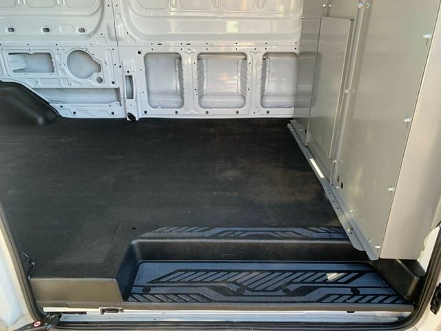 2019 Ford Transit Van T-250 148" Med Rf 9000 GVWR Sliding RH Dr 1-Owner - 22969376 - 4