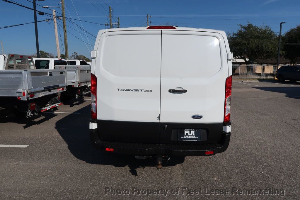 2019 Ford Transit Van T250 Cargo Van 130" Low Roof  - 22983509 - 3