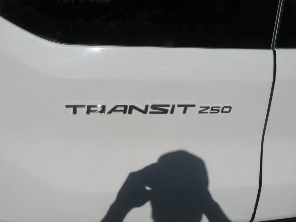 2019 Ford Transit Van T250 CARGO VAN HI ROOF  EXTRA CLEAN TRANSIT CARGO  - 22948156 - 12