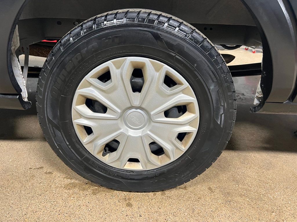 2019 Ford Transit Van photo 21