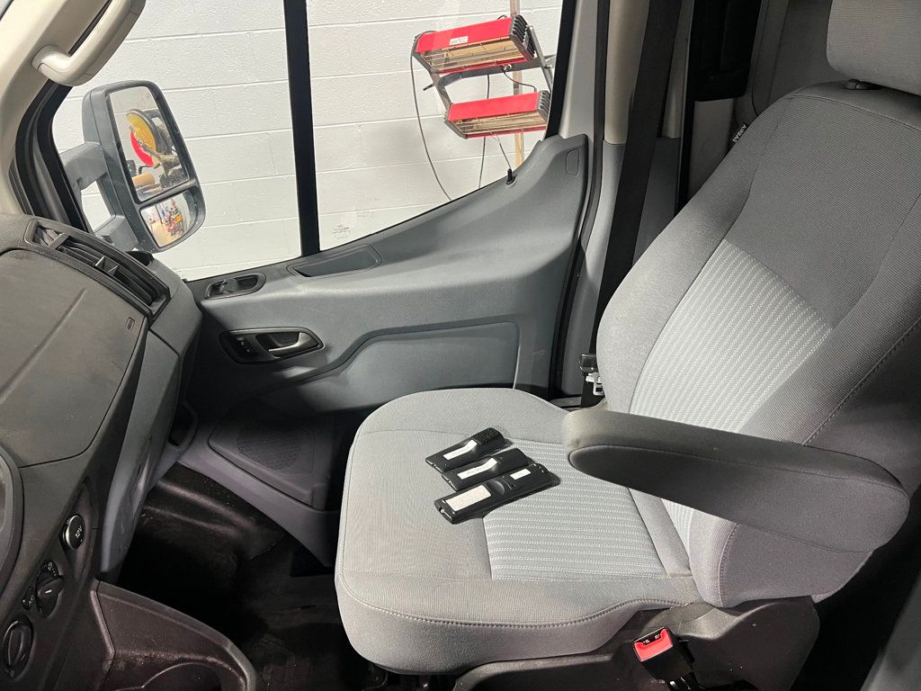 2019 Ford Transit Van photo 23