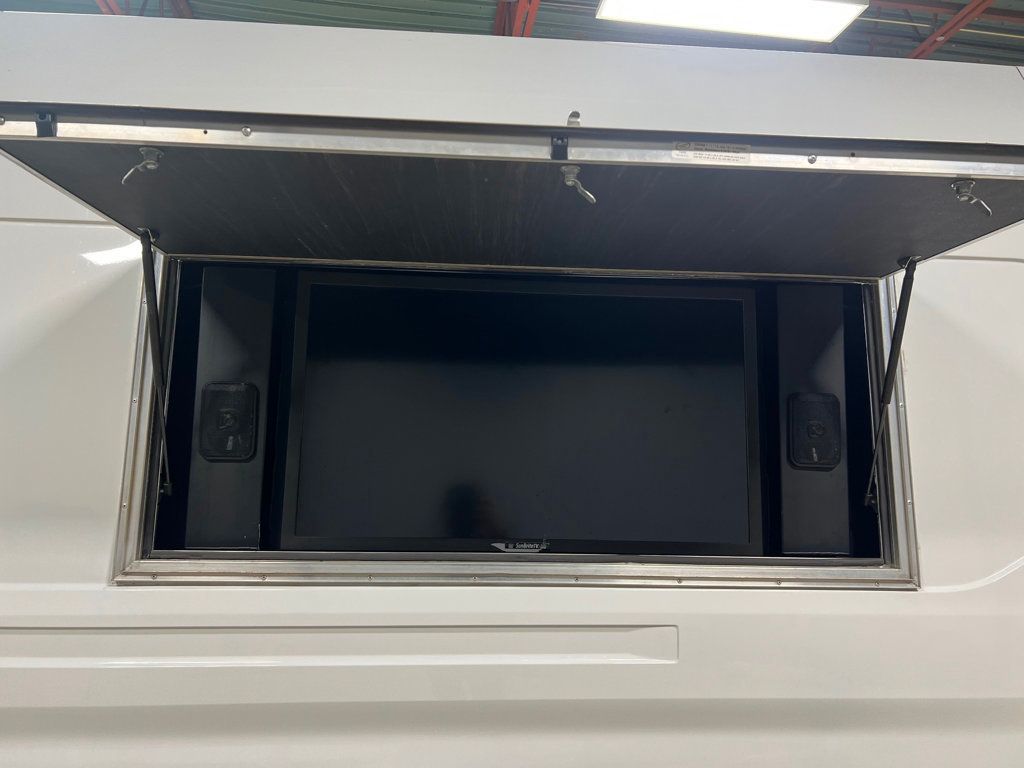 2019 Ford Transit Van photo 25
