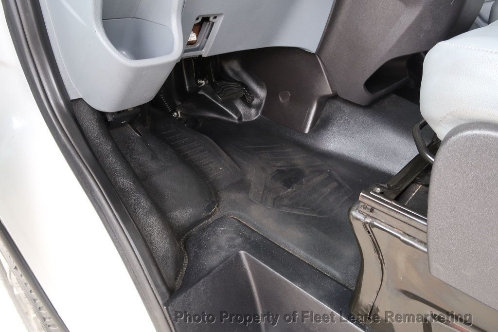 2019 Ford Transit Van Transit 250 Medium Roof Cargo Van Glass & Ladder Rack  - 22998243 - 11