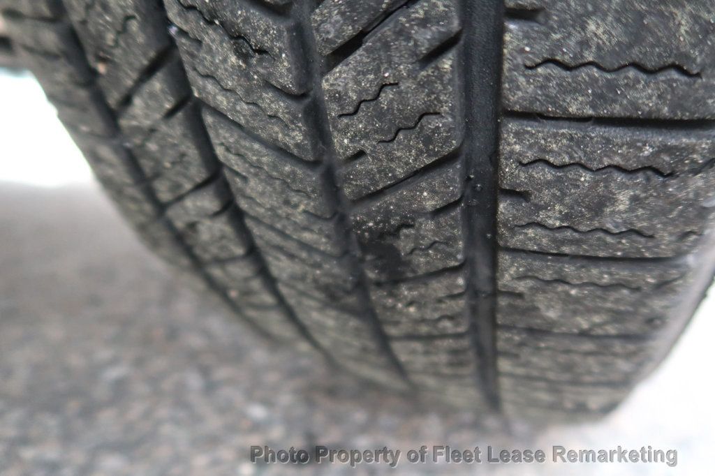 2019 Ford Transit Van Transit 250 Medium Roof Cargo Van Glass & Ladder Rack  - 22998243 - 39