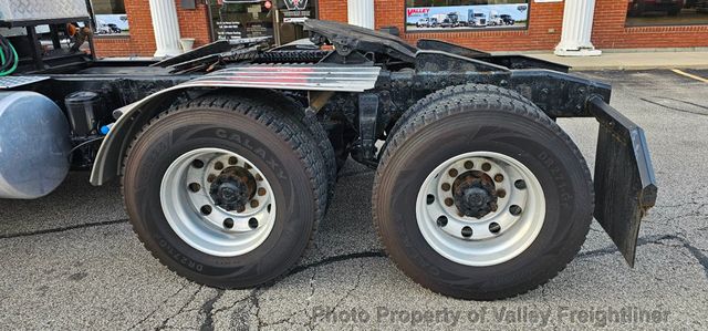 2019 Freightliner 122SD  - 23030964 - 9
