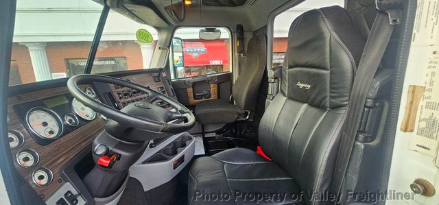 2019 Freightliner 122SD  - 23030964 - 11