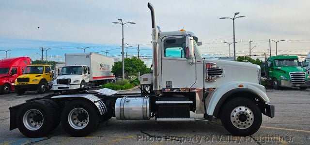 2019 Freightliner 122SD  - 23030964 - 4