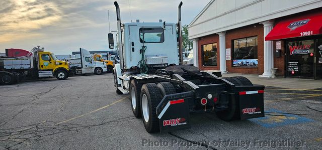 2019 Freightliner 122SD  - 23030964 - 8