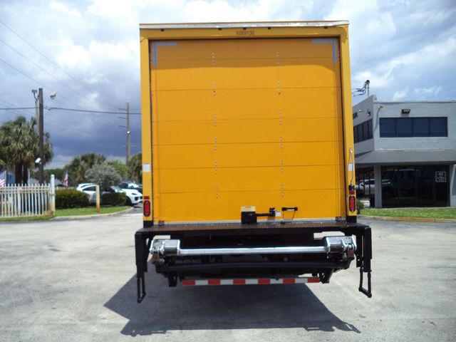 2019 Freightliner Business Class M2 106 26ft Dry Freight Box Truck With Liftgate NO CDL - 23019162 - 7