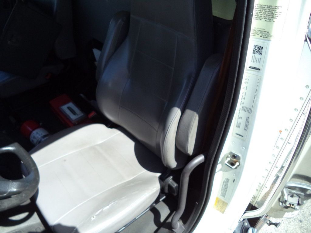 2019 Freightliner Business Class M2 106 w/ 22ft Reefer Box & Thermo King T880-S & Liftgate - 23056766 - 27