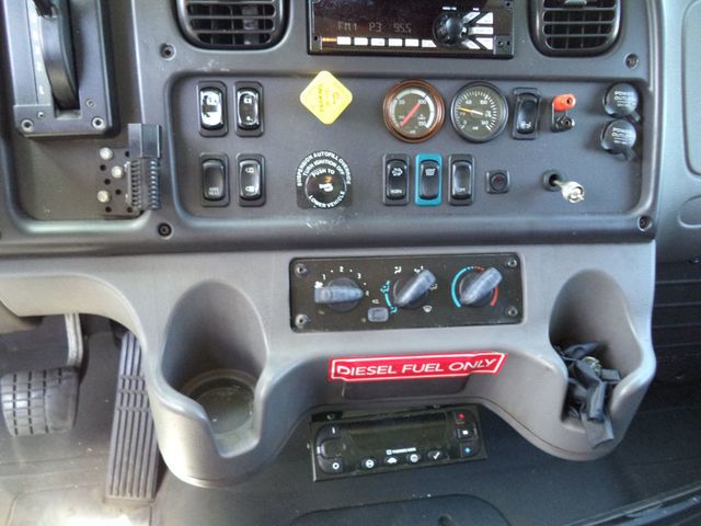 2019 Freightliner Business Class M2 106 w/ 22ft Reefer Box & Thermo King T880-S & Liftgate - 23056766 - 30
