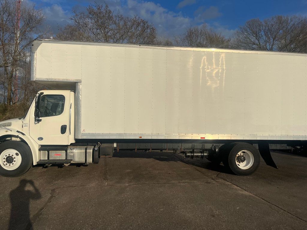 2019 Freightliner Business Class M2 106 w/ 26ft Dry Freight Moving Box Truck w/ Lift Gate - 23012969 - 4