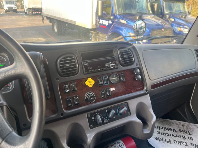 2019 Freightliner Business Class M2 106 w/ 26ft Dry Freight Moving Box Truck w/ Lift Gate - 23012969 - 8