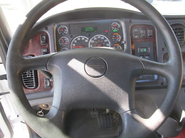 2019 Freightliner Business Class M2 106 w/ 30ft Chevron 4 - car carrier - 23013042 - 15