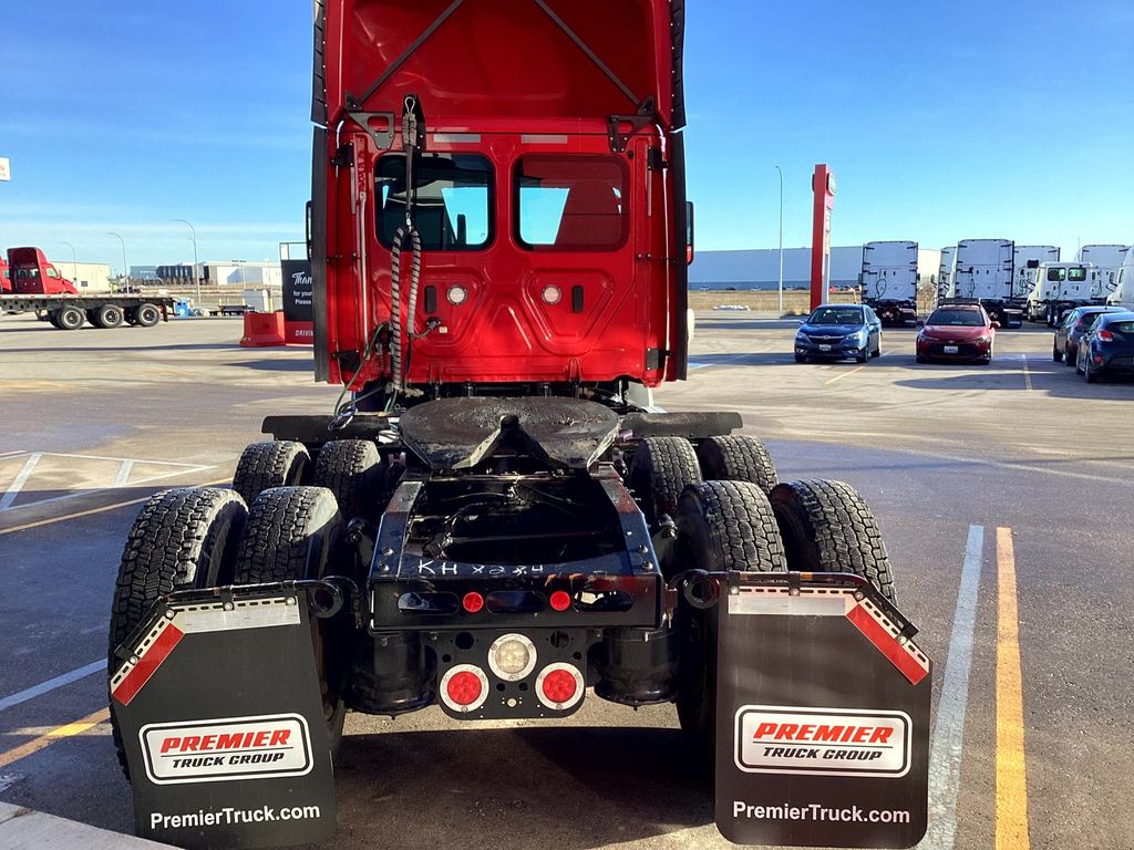 2019 FREIGHTLINER CASCADIA 113 FR4416U - Kriete Truck Centers