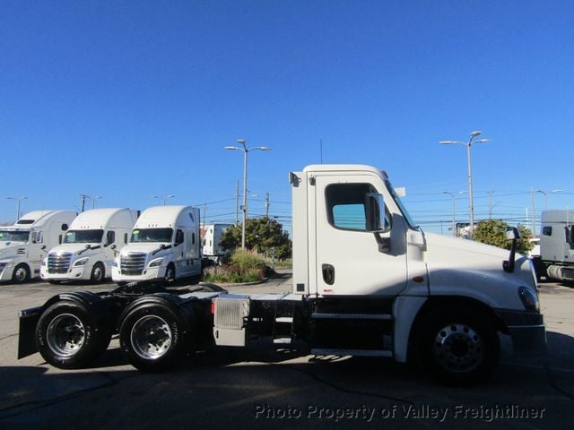 2019 Freightliner Cascadia 125  - 22929410 - 3