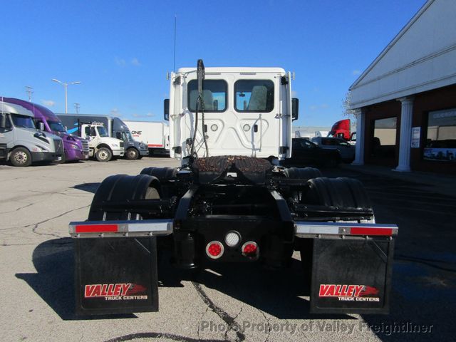 2019 Freightliner Cascadia 125  - 22929410 - 6