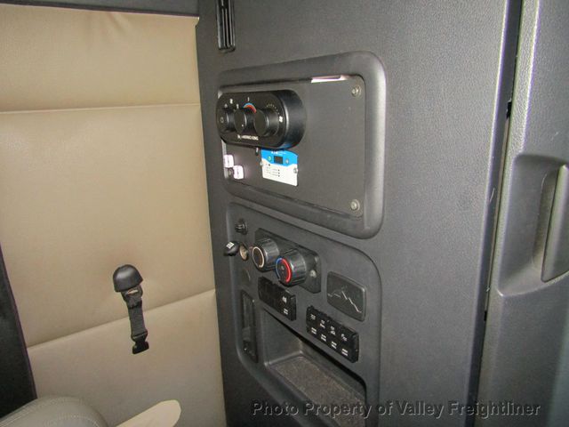 2019 Freightliner Cascadia 126  - 22931982 - 22