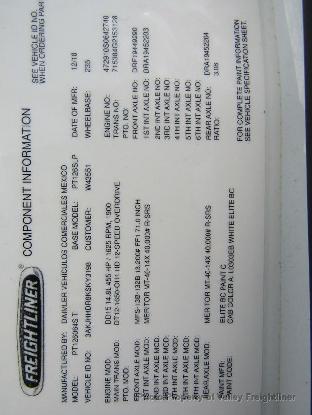 2019 Freightliner Cascadia 126  - 22931982 - 24