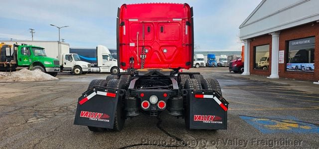 2019 Freightliner Cascadia 126  - 22969117 - 7