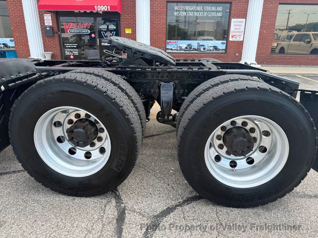 2019 Freightliner Cascadia 126  - 23037108 - 10