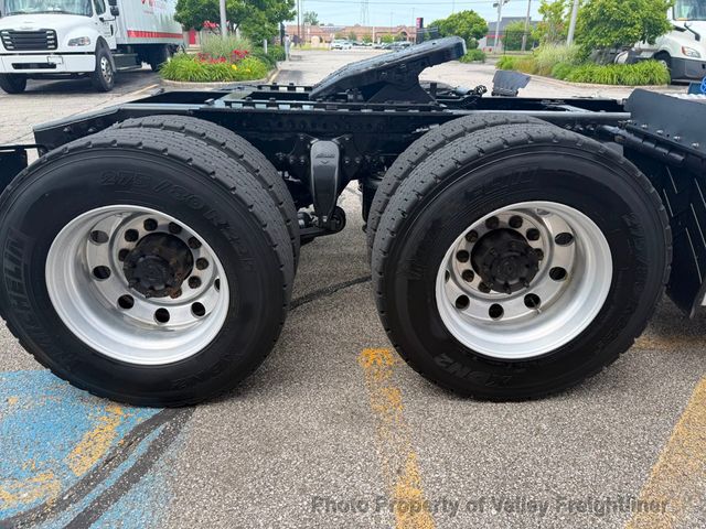 2019 Freightliner Cascadia 126  - 23037108 - 3