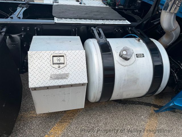 2019 Freightliner Cascadia 126  - 23037108 - 5