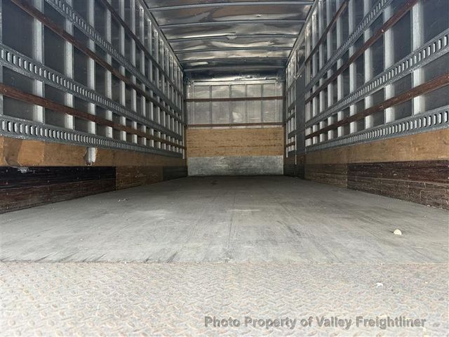 2019 Freightliner M2 106  - 23076103 - 20