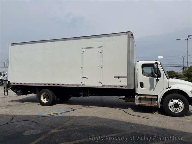 2019 Freightliner M2 106  - 23076103 - 5