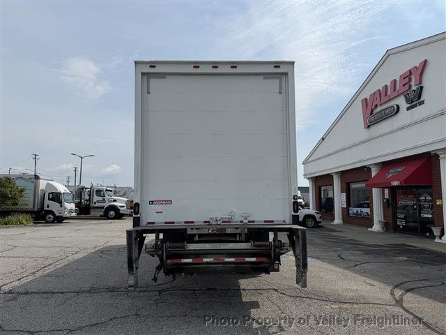 2019 Freightliner M2 106  - 23076103 - 6