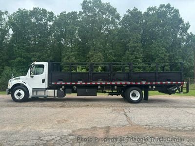 2019 Freightliner M2 NON CDL! 26+ FOOT DECK! LIFT GATE! JUST 76k MI! - 1FVACWFA5KHKG4740