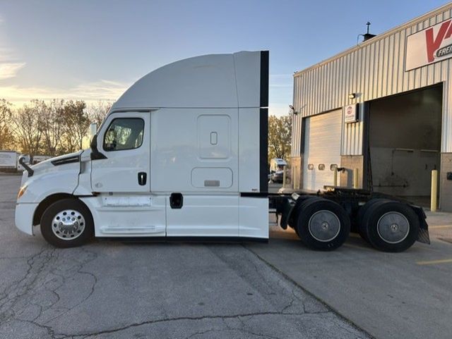 2019 Freightliner PT126SLP 2019 FREIGHTLINER CASCADIA SLEEPER - 23095088 - 7