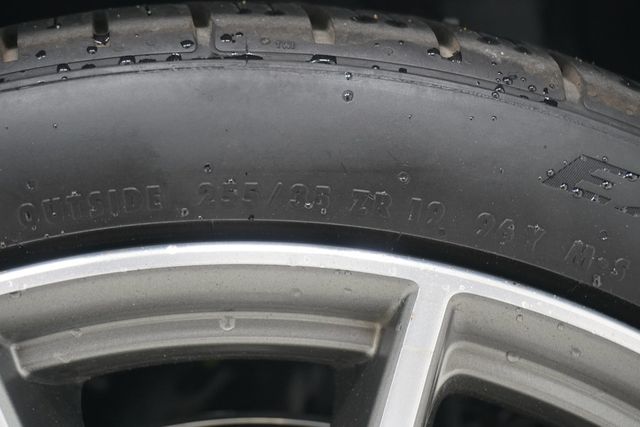 2019 Genesis G70  - 23013772 - 31