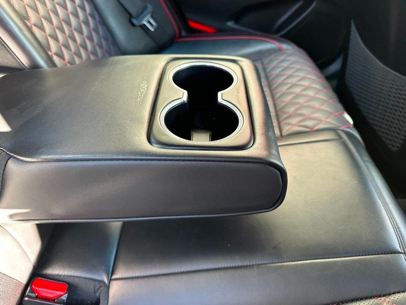 2019 Genesis G70 2.0T Advanced AWD - 22929913 - 25