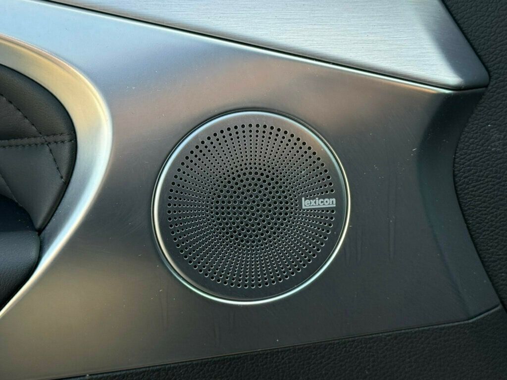 2019 Genesis G70 2.0T Advanced AWD - 23018251 - 36