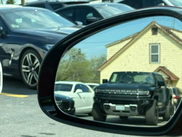 2019 Genesis G70 2.0T Advanced AWD - 23018251 - 38