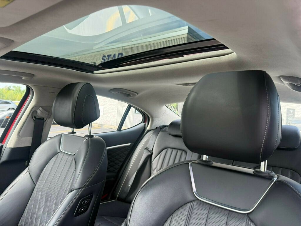 2019 Genesis G70 2.0T Advanced AWD - 23018251 - 4