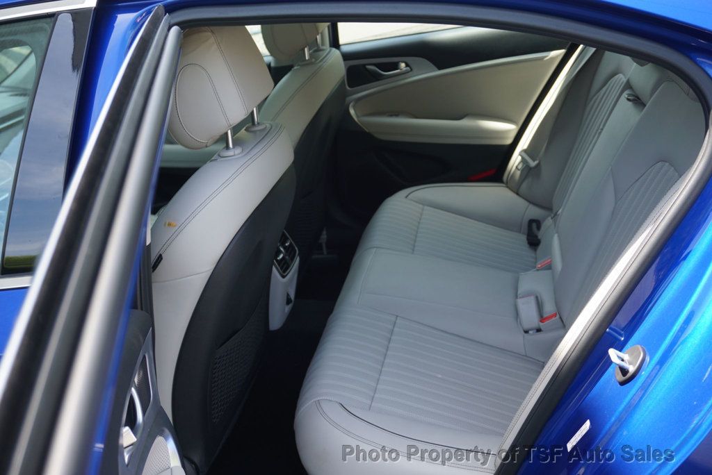 2019 Genesis G70 2.0T Advanced AWD ELITE PKG NAVI CARPLAY REAR CAM HOT&COOL SEATS - 23017831 - 15