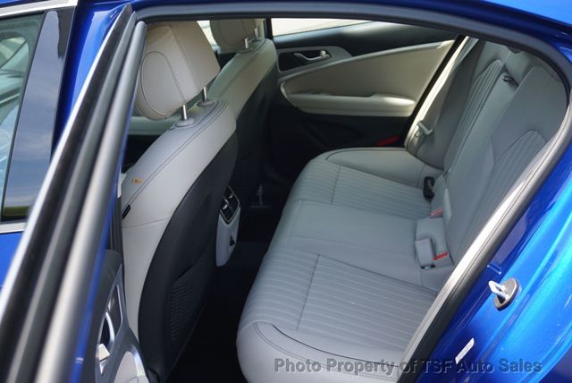 2019 Genesis G70 2.0T Advanced AWD ELITE PKG NAVI CARPLAY REAR CAM HOT&COOL SEATS - 23017831 - 15