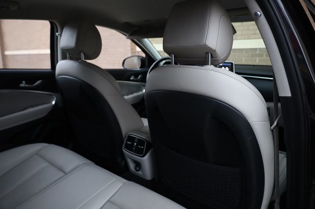 2019 Genesis G70 2.0T Advanced RWD - 22961404 - 19