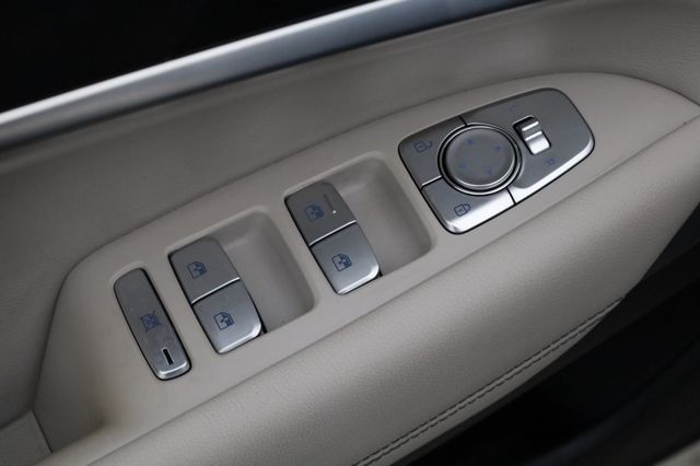 2019 Genesis G70 2.0T Advanced RWD - 22961404 - 28